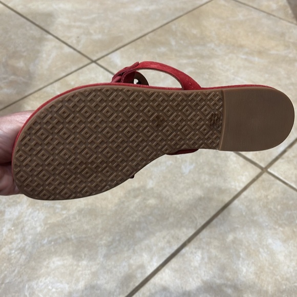 Tory Burch Metal Miller Nat Suede Sandal. - Picture 4 of 6